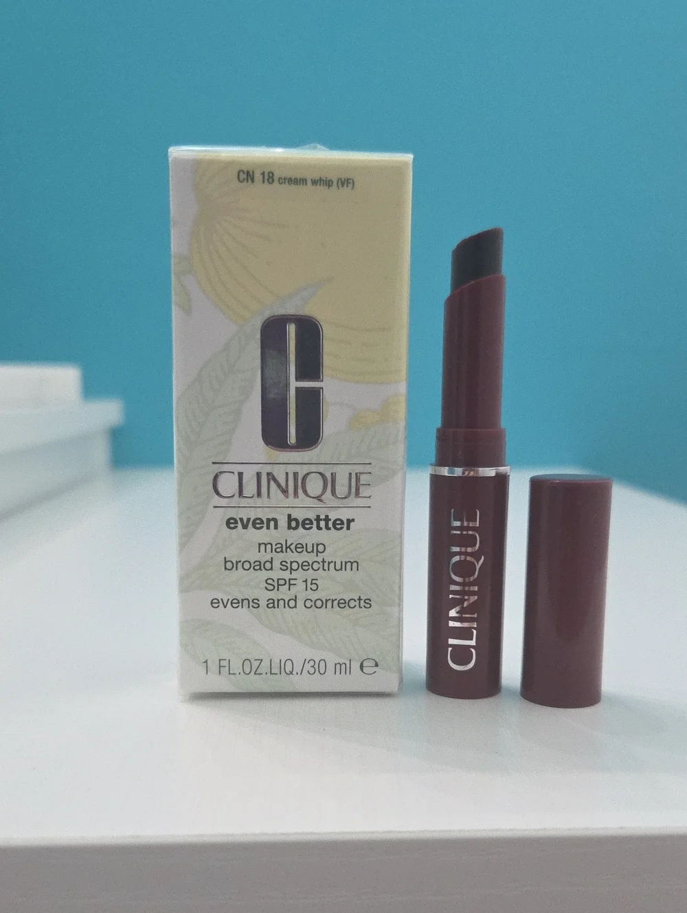 Clinique Even Better Makeup SPF 15 In CN 18 & Mini Black Honey Almost Lipstick